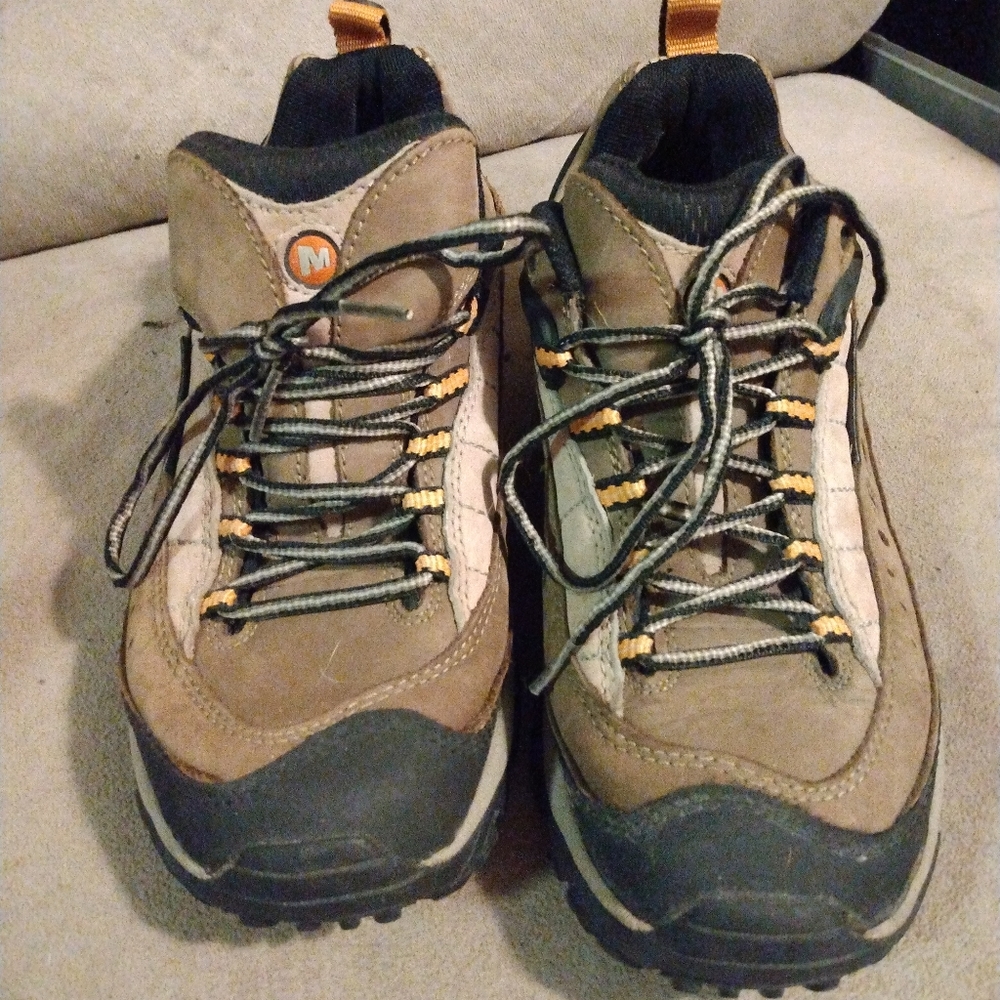 Merrell performance footwear never worn